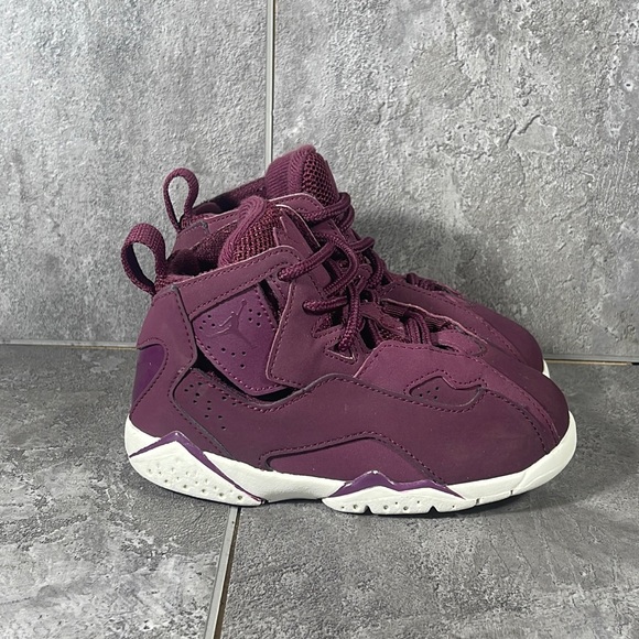 Jordan Other - Toddler Maroon Air Jordan’s - size 8C Unisex